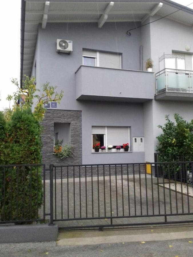 Apartman Trio Maksimir Ζάγκρεμπ Εξωτερικό φωτογραφία